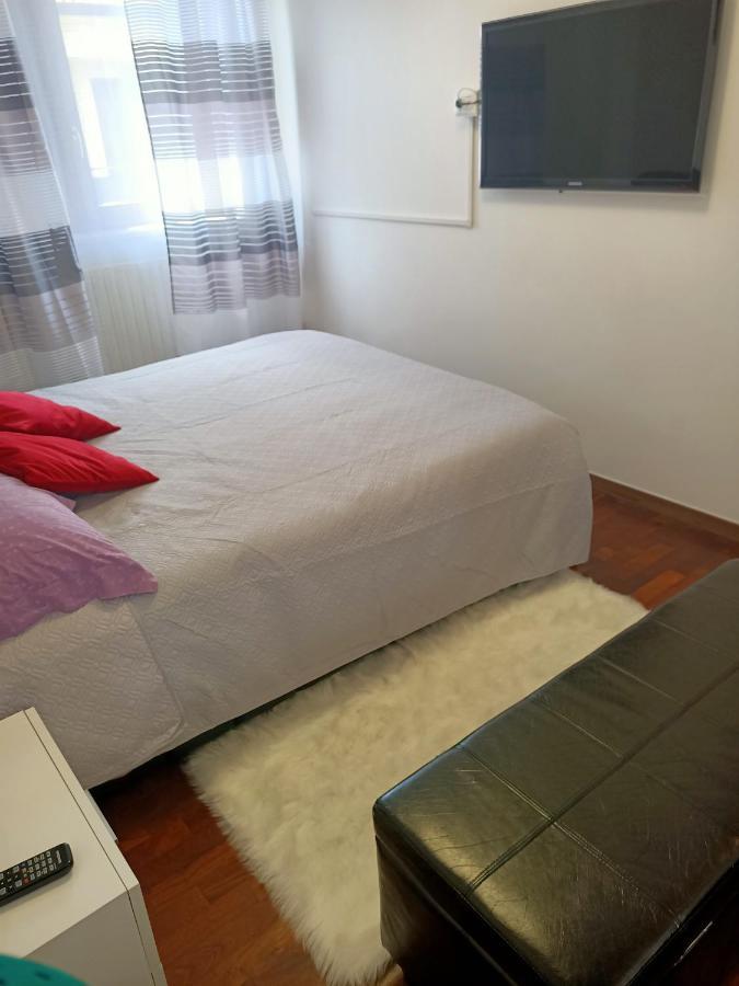 Luna Apartment